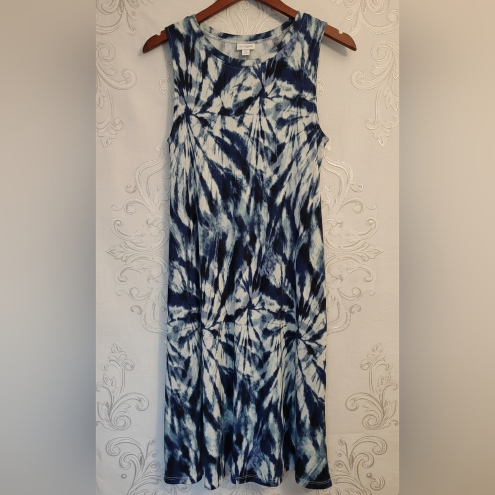 LuLaRoe Sleeveless Dress Medium M Blue White Tie Dye Ribbed Knit Pockets
